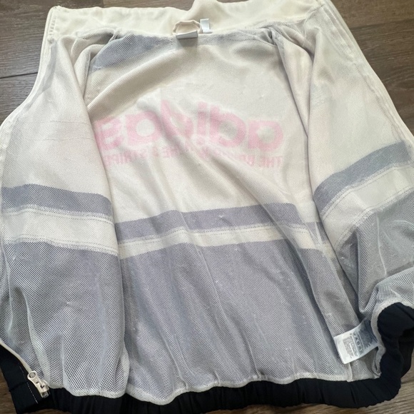 Adidas Orginials Moto Track Jacket Womens Sz Medium, Black/Linen, Lightweight - Picture 12 of 12